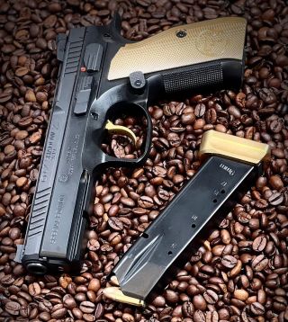 Naším zlatým návštevníkom okrem zlatej SHADOW 2 ponúkame aj šálku dobrej kávy Zastav sa na kus reči ☕️ 🏠 Bočná 1 Ružinov...